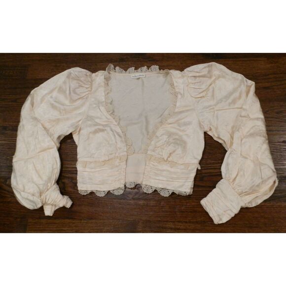 For Love & Lemons Cream Cropped Blouse Women's Size Small - Picture 1 of 2